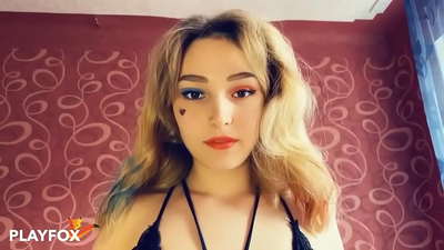 மேஜிக் விர்ச்சுவல் ரியாலிட்டி கண்ணாடிகள் எனக்கு ஹார்லி க்வினுடன் உடலுறவைக் கொடுத்தன